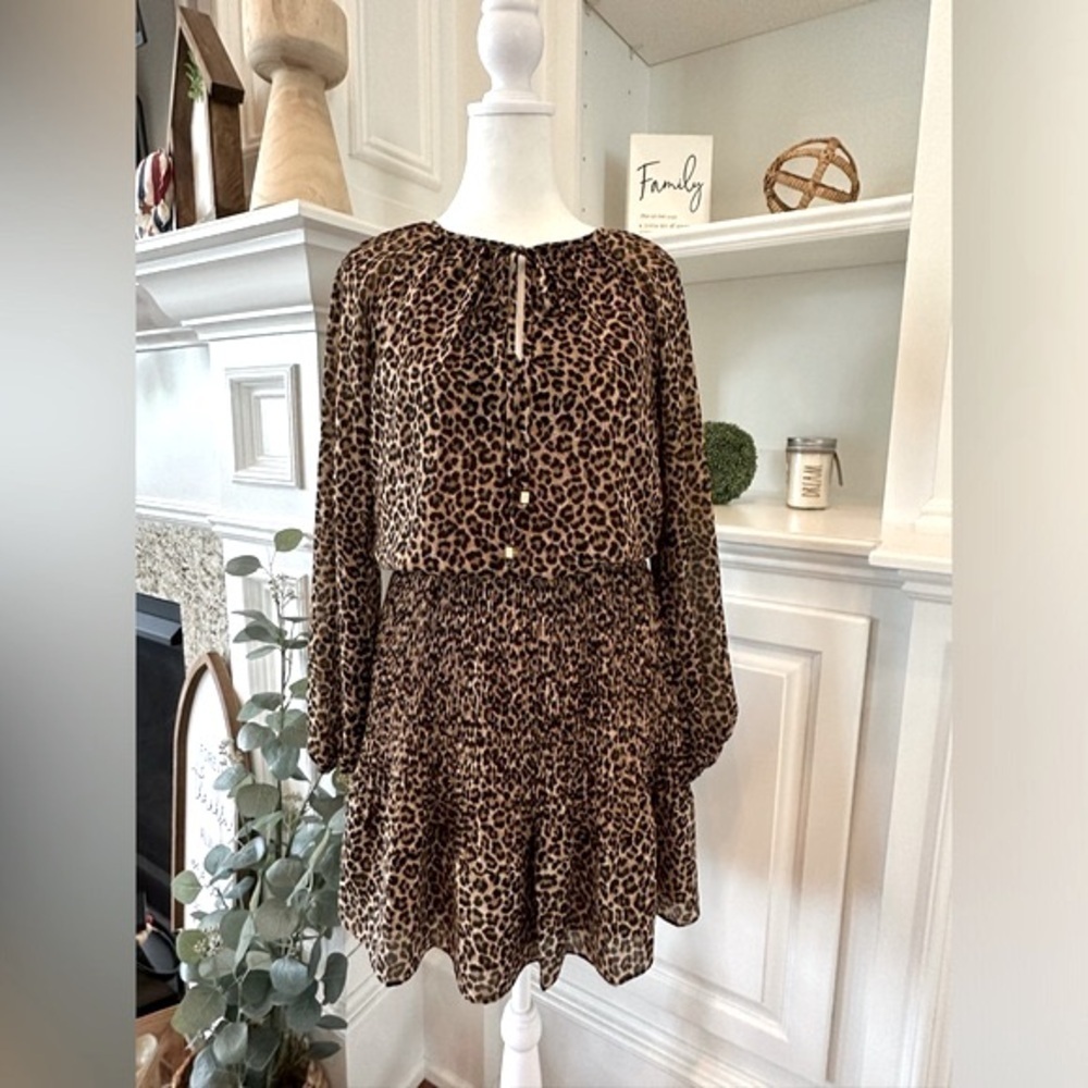 Michael Kors Pleated and Flared Georgette Dark Camel Dress Size XS